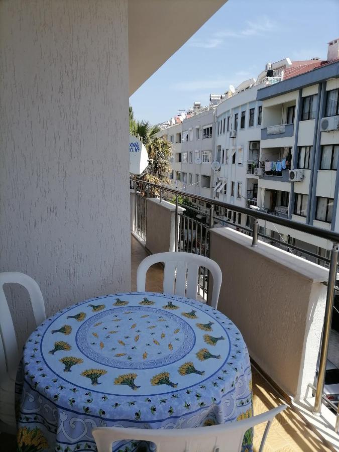 Sea View Flat In Marmaris Center,1 Minut To Beach Luaran gambar