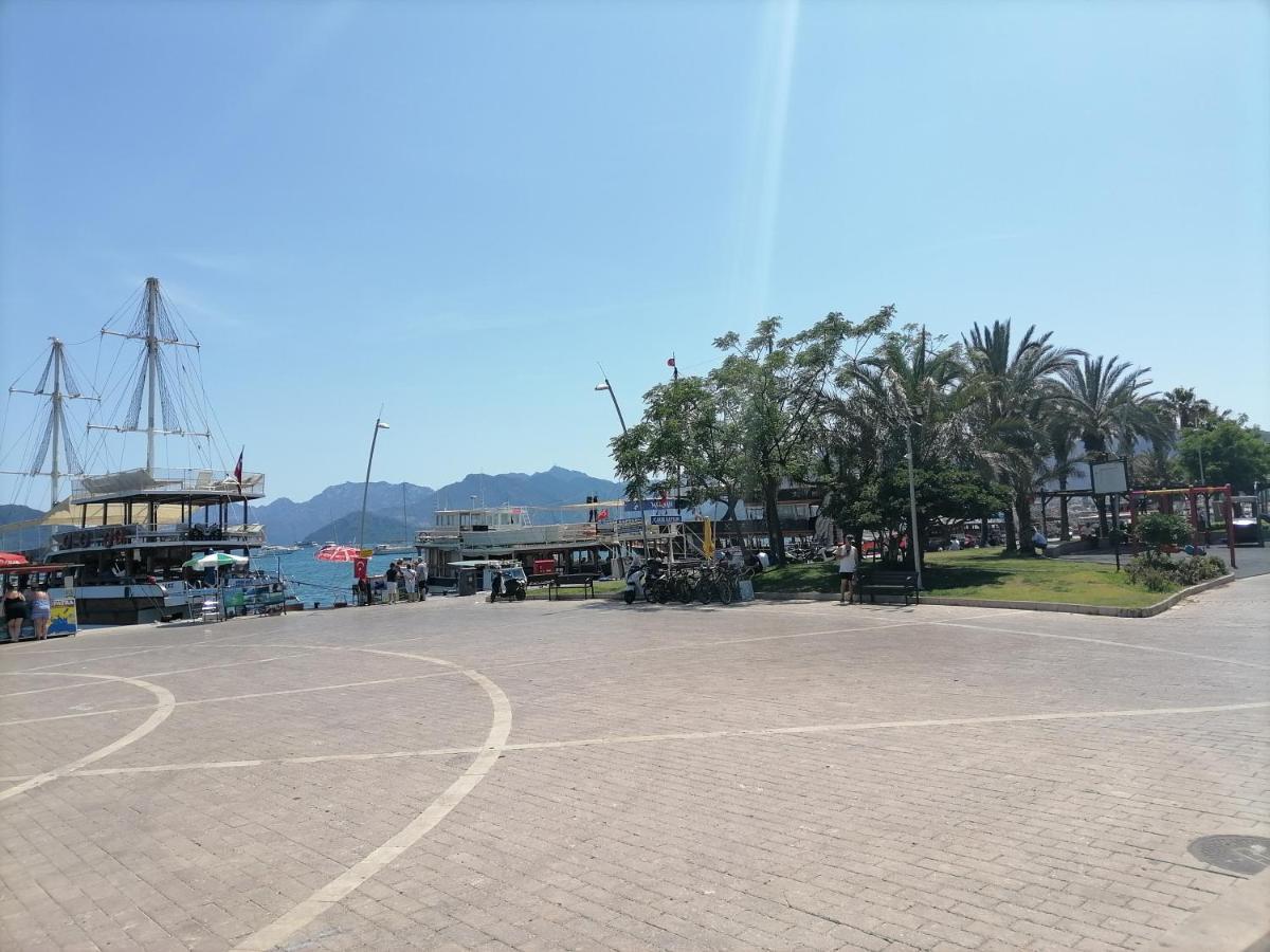 Sea View Flat In Marmaris Center,1 Minut To Beach Luaran gambar